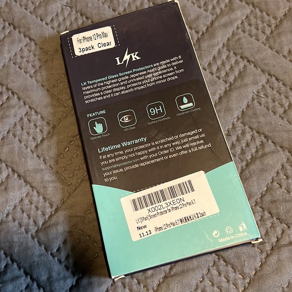 Tempered Glass Screen Protector : iPhone 12 ProMax - Picture 2 of 5
